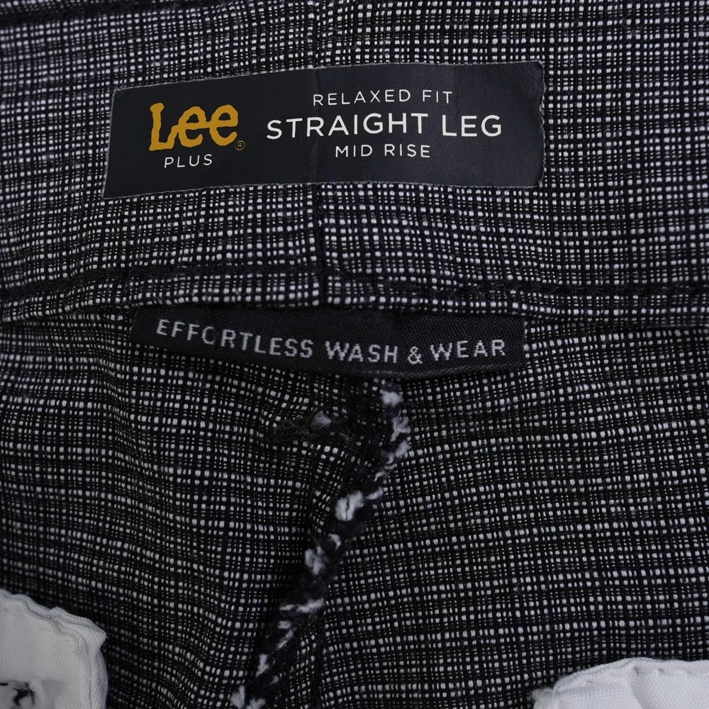 Lee Plus Relaxed Fit Straight Leg Mid Rise Pants‎ Black White Textured 18W